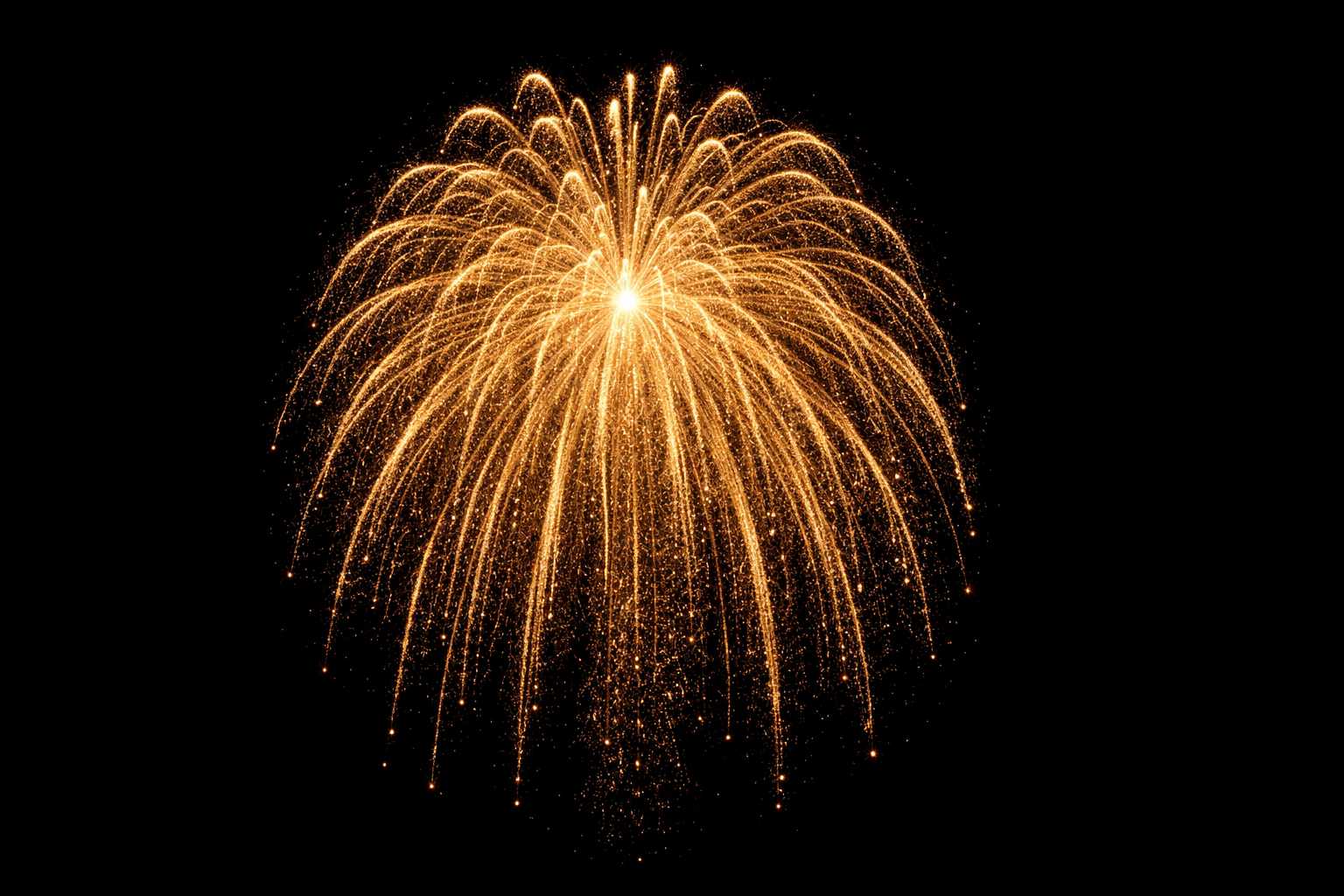 Feu d’artifice à Gueux Reims Green de Star